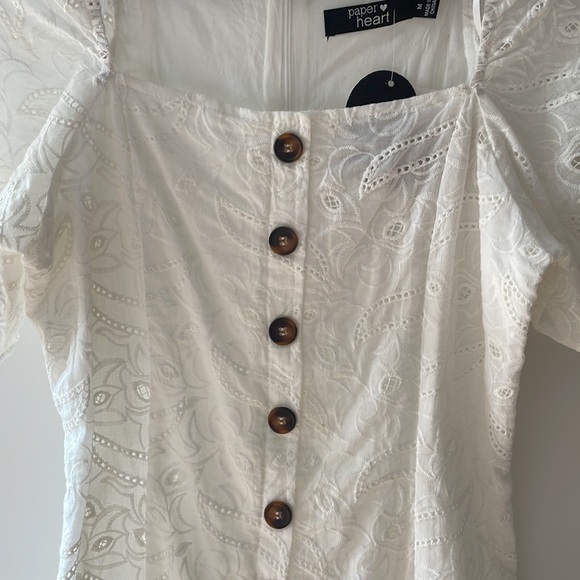 NWT White cotton eyelet dress - size medium - Picture 2 of 3